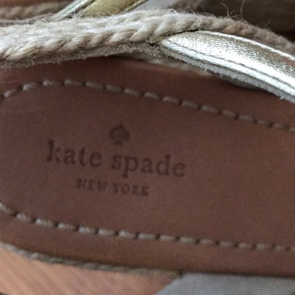 Platform wedge sandals - Picture 6 of 6